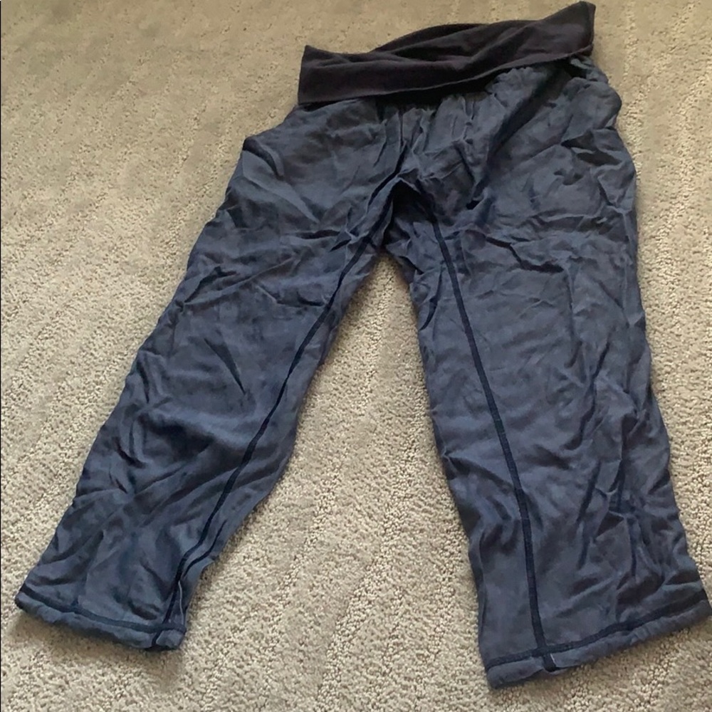 ❤️Women’s Lululemon Capris Size 4❤️
